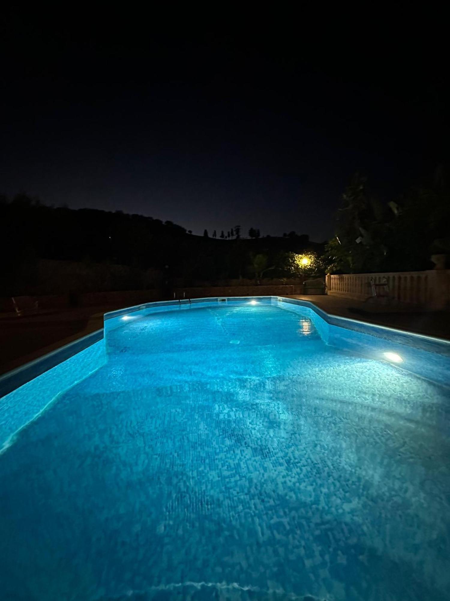 Villa Militello Nel Borgo Piu Bello Di Italia Del 2025 Militello in Val di Catania Luaran gambar